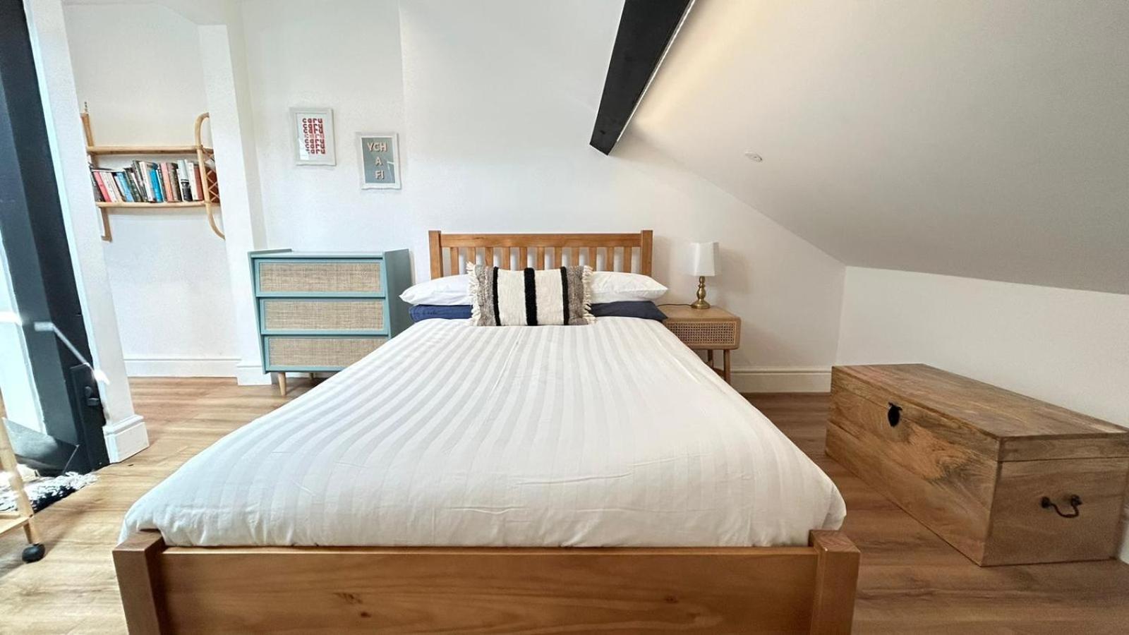 Banc Apartment 2 พอร์ทแมด็อก ภายนอก รูปภาพ